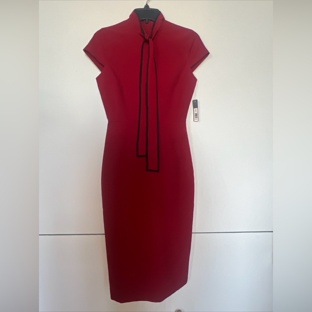 The Limited Short Sleeve Red Midi Bow Neck